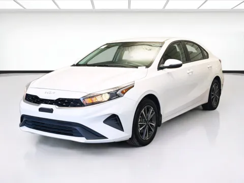 White 2023 Kia Forte LXS for sale in Montclair, CA