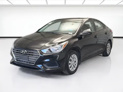 Black 2022 Hyundai Accent SE for sale in Montclair, CA