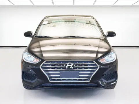 Photos of 2022 Hyundai Accent SE for sale in Montclair, CA at STG Montclair