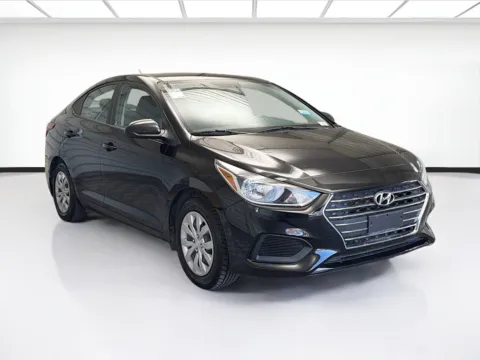Another view of 2022 Hyundai Accent SE for sale in Montclair, CA at STG Montclair