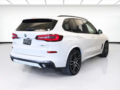 More photos of 2022 BMW X5 sDrive40i at STG Montclair, CA
