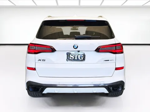 More photos of 2022 BMW X5 sDrive40i at STG Montclair, CA