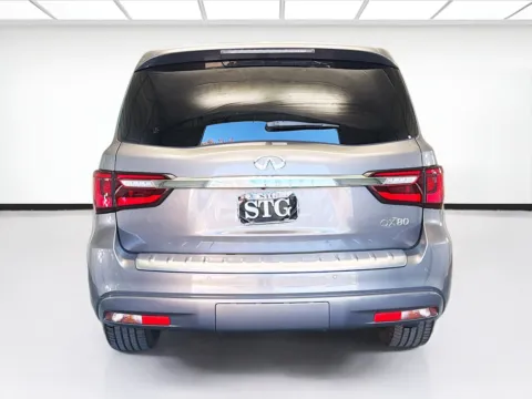 More photos of 2019 INFINITI QX80 LUXE at STG Montclair, CA