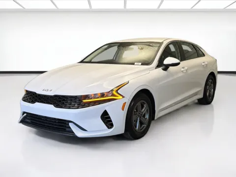 White 2023 Kia K5 LXS for sale in Montclair, CA