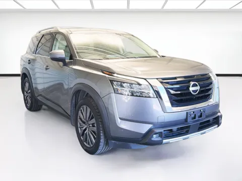 Another view of 2022 Nissan Pathfinder SL for sale in Montclair, CA at STG Montclair