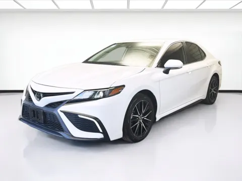 White 2024 Toyota Camry SE for sale in Montclair, CA