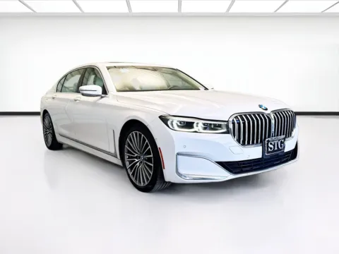 Another view of 2022 BMW 7 Series 740i for sale in Montclair, CA at STG Montclair