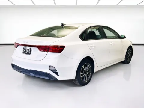 More photos of 2023 Kia Forte LXS at STG Montclair, CA