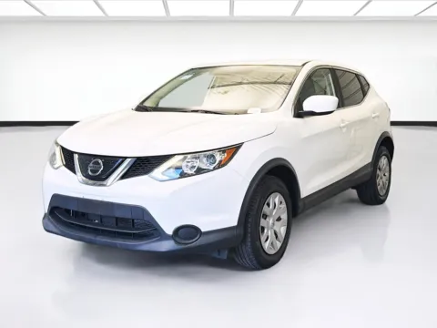 White 2019 Nissan Rogue Sport S for sale in Montclair, CA