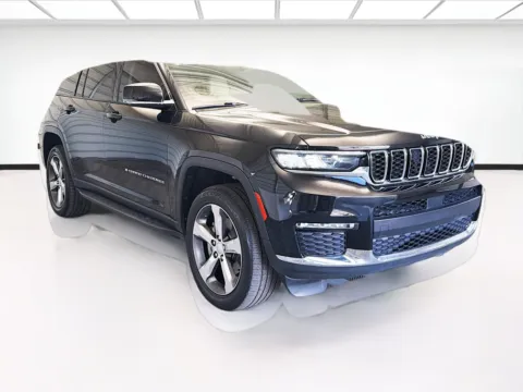 Another view of 2022 Jeep Grand Cherokee L Limited for sale in Montclair, CA at STG Montclair