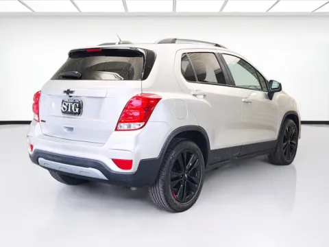 More photos of 2020 Chevrolet Trax LT at STG Montclair, CA