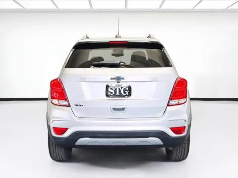 More photos of 2020 Chevrolet Trax LT at STG Montclair, CA