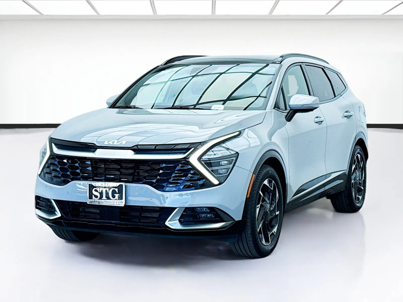 Gray 2024 Kia Sportage SX-Prestige for sale in Bellflower, CA