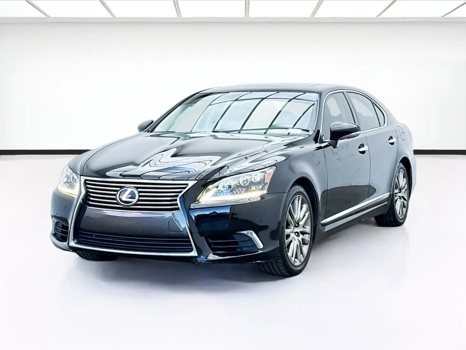 2014 Lexus LS