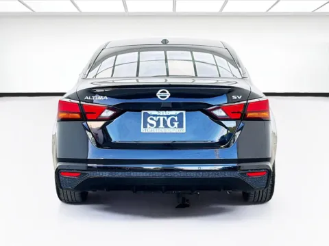 More photos of 2021 Nissan Altima 2.5 SV at STG Bellflower, CA
