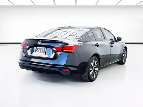 More photos of 2021 Nissan Altima 2.5 SV at STG Bellflower, CA