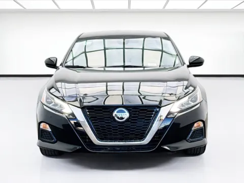 Photos of 2021 Nissan Altima 2.5 SV for sale in Bellflower, CA at STG Bellflower