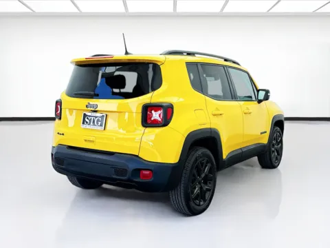 More photos of 2023 Jeep Renegade Altitude at STG Bellflower, CA