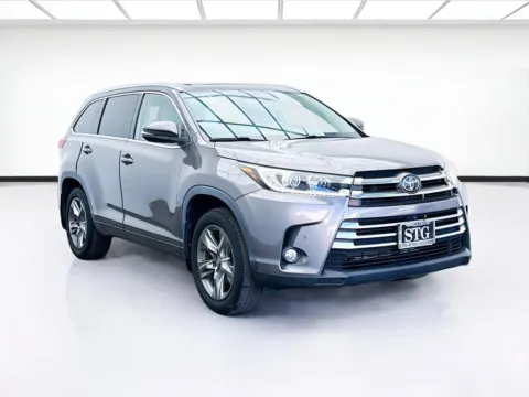 Another view of 2018 Toyota Highlander Limited Platinum for sale in Bellflower, CA at STG Bellflower