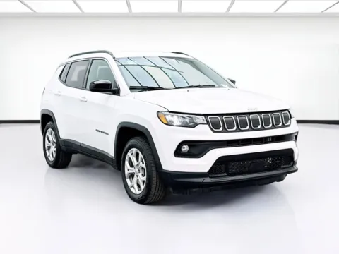 Another view of 2024 Jeep Compass Latitude for sale in Bellflower, CA at STG Bellflower