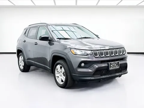 Another view of 2022 Jeep Compass Latitude for sale in Bellflower, CA at STG Bellflower