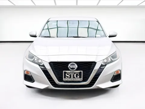 Photos of 2020 Nissan Altima 2.5 S for sale in Bellflower, CA at STG Bellflower