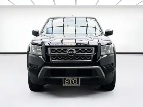 Photos of 2022 Nissan Frontier SV for sale in Bellflower, CA at STG Bellflower