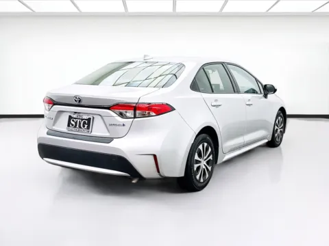 More photos of 2022 Toyota Corolla LE at STG Bellflower, CA