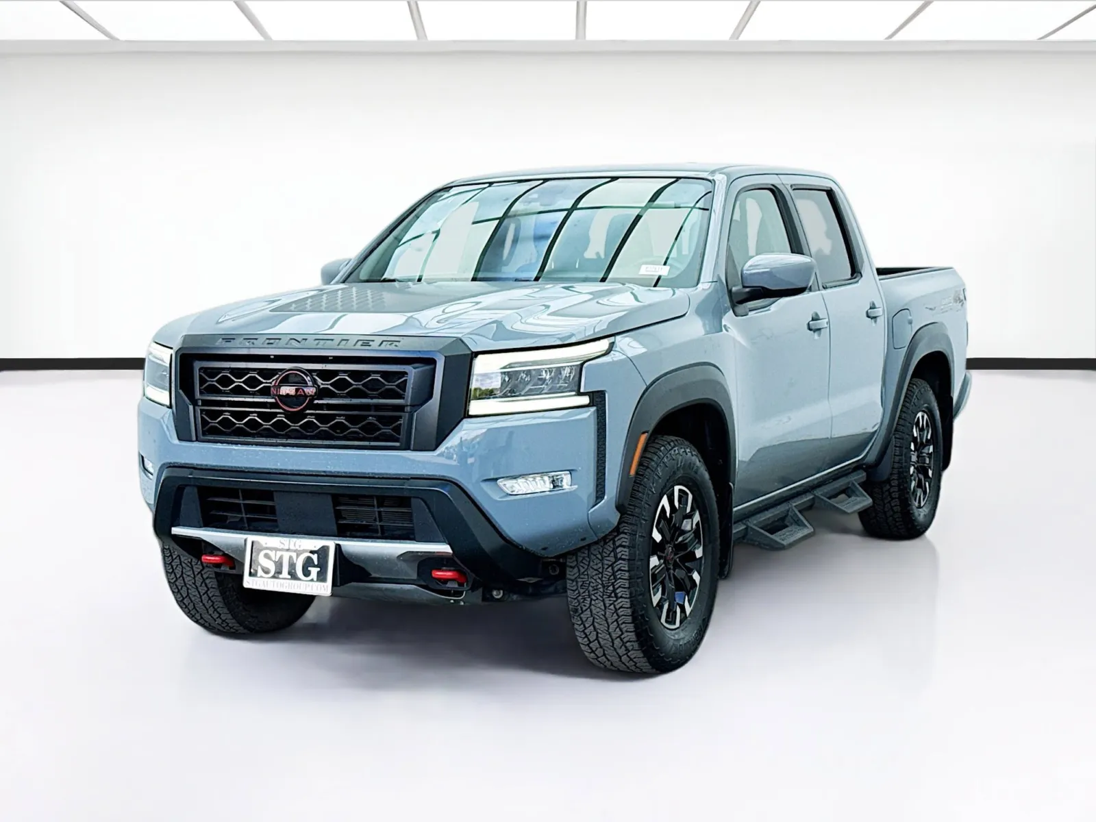 2023 Nissan Frontier PRO-4X's photo