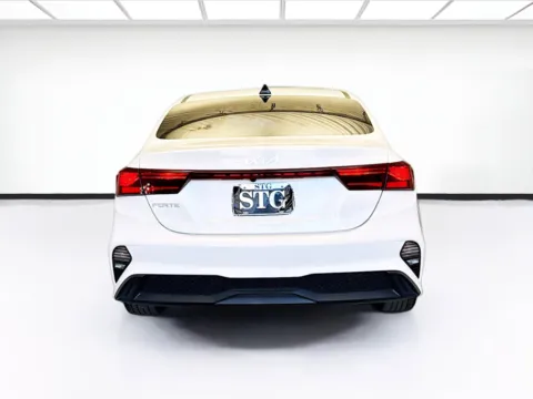 More photos of 2024 Kia Forte LXS at STG Bellflower, CA