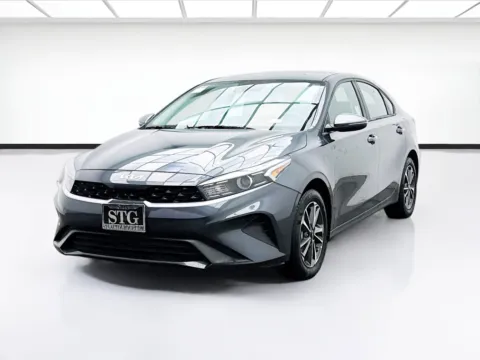 Gray 2024 Kia Forte LXS for sale in Bellflower, CA