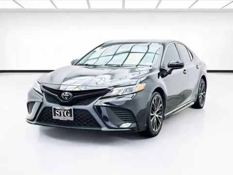 Green 2020 Toyota Camry for sale in Bellflower, CA