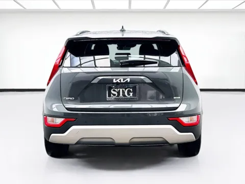 More photos of 2023 Kia Niro EX at STG Bellflower, CA