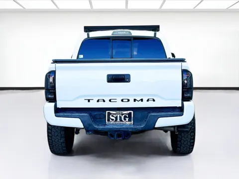 More photos of 2016 Toyota Tacoma at STG Bellflower, CA