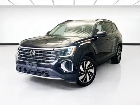 Black 2024 Volkswagen Atlas 2.0T SE w/Technology for sale in Bellflower, CA