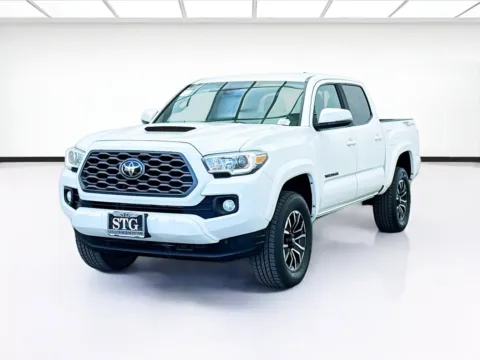 White 2021 Toyota Tacoma TRD Off-Road V6 for sale in Bellflower, CA