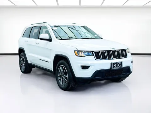 Another view of 2019 Jeep Grand Cherokee Laredo E for sale in Bellflower, CA at STG Bellflower