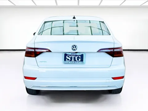 More photos of 2019 Volkswagen Jetta 1.4T SE at STG Bellflower, CA