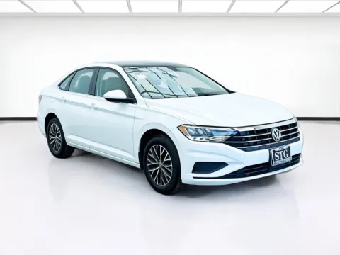 Another view of 2019 Volkswagen Jetta 1.4T SE for sale in Bellflower, CA at STG Bellflower