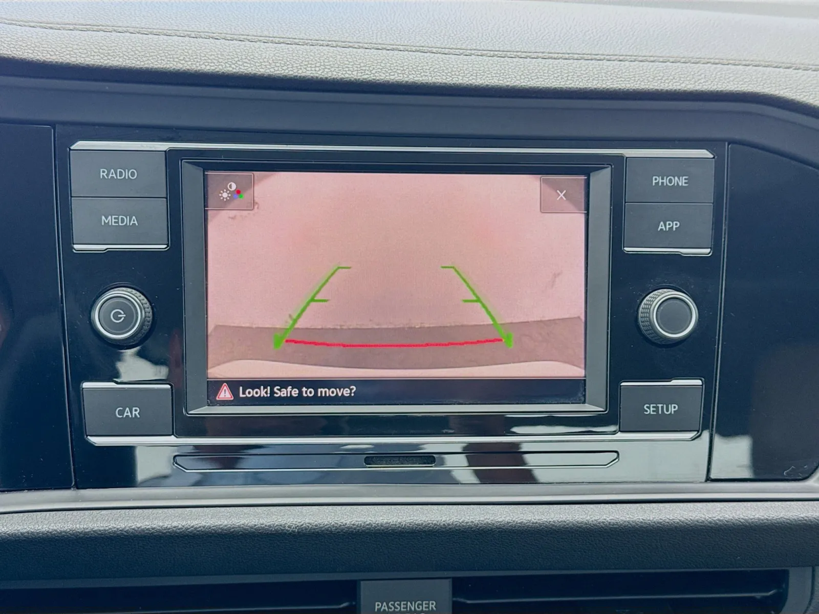 2019 Volkswagen Jetta 1.4T SE photo 4