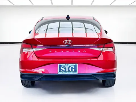 More photos of 2022 Hyundai Elantra SEL at STG Bellflower, CA