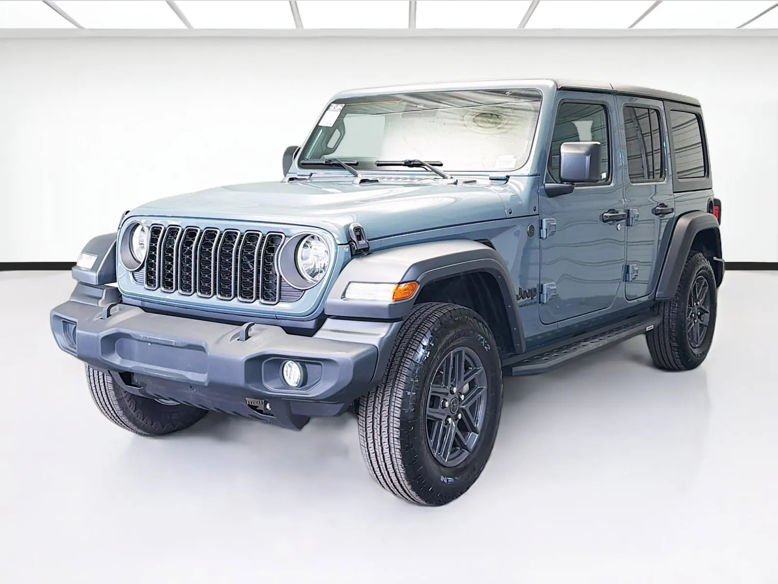 2024 Jeep Wrangler 4-Door Sport S's photo