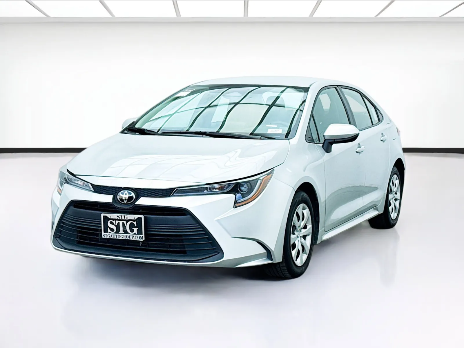 Silver 2024 Toyota Corolla LE for sale in Bellflower, CA