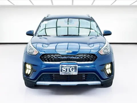 Photos of 2020 Kia Niro LXS for sale in Bellflower, CA at STG Bellflower