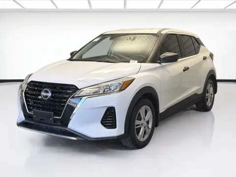 White 2024 Nissan Kicks S for sale in Bellflower, CA
