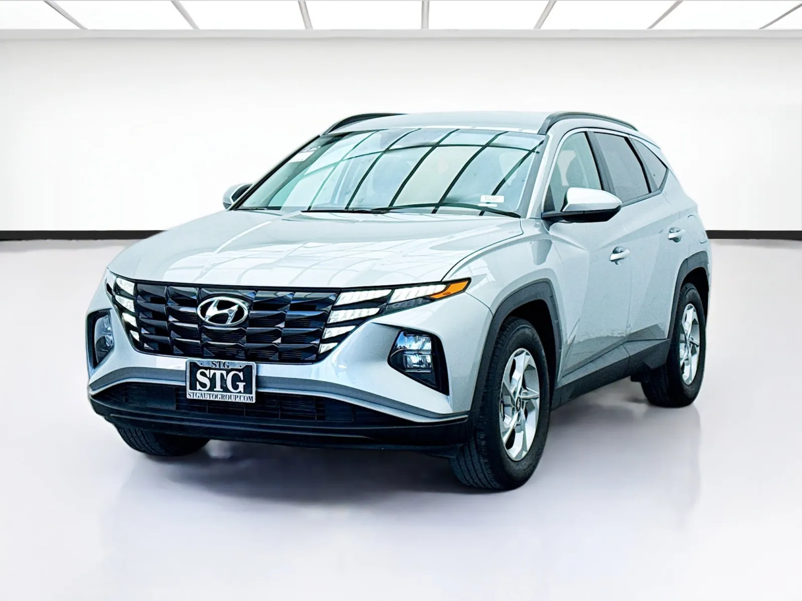 Silver 2024 Hyundai Tucson SEL for sale in Bellflower, CA