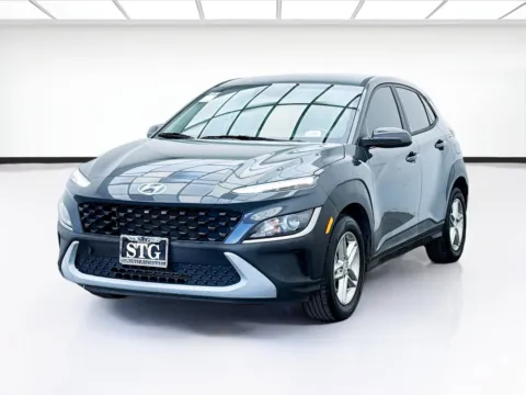 Gray 2023 Hyundai Kona SE for sale in Bellflower, CA