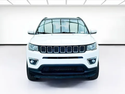 Photos of 2018 Jeep Compass Limited for sale in Bellflower, CA at STG Bellflower