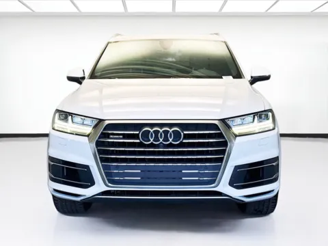 Photos of 2018 Audi Q7 3.0T Premium Plus quattro for sale in Bellflower, CA at STG Bellflower