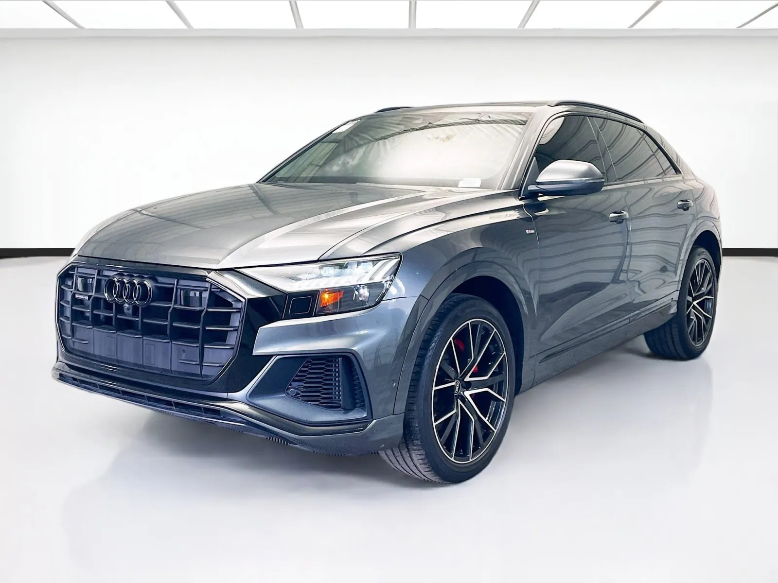 2021 Audi Q8 Premium Plus's photo